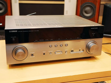 ヤマハ、ネットワーク再生強化、GUIとリモコンを一新したAVアンプ「RX