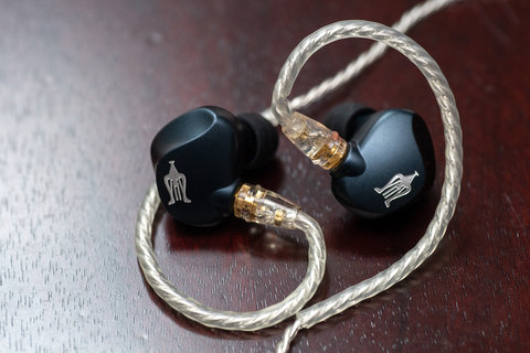 レビュー】驚異の完成度、イヤフォンにおける一つの到達点。Meze Audio