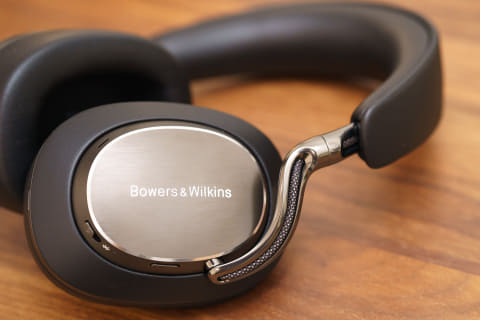 もうワイヤレスでいいかも」BTヘッドフォン1つの頂点、Bowers