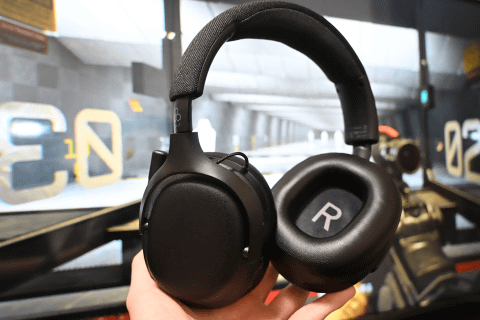 ミニレビュー】“TVスピーカーでゲーム”から、final「VR3000/VR3000 EX