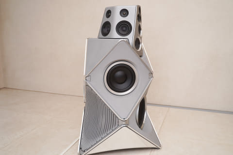 B&O、100周年“ありのままのスピーカー”限定10台「Beolab 90 Titan