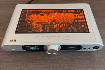 パナソニック、4Kアプコン/DSD対応で約1.5万円のBDプレーヤー。最小の