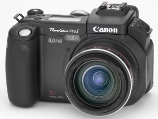 オールドデジカメの凱旋：キヤノンPowerShot Pro1（2004年