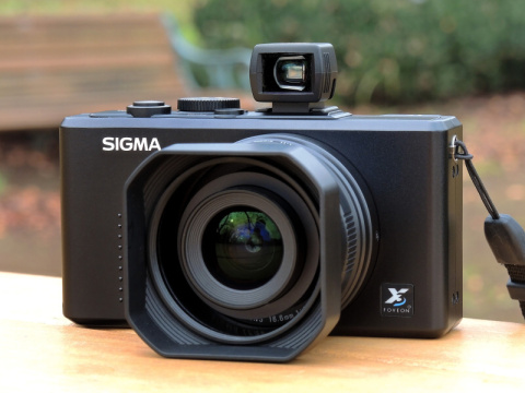 オールド&ニュー「名機のアルバム」：シグマDP1＆dp1 Quattro