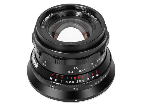 1万6,000円のフルサイズ対応F1.4レンズ「PERGEAR 35mm F1.4