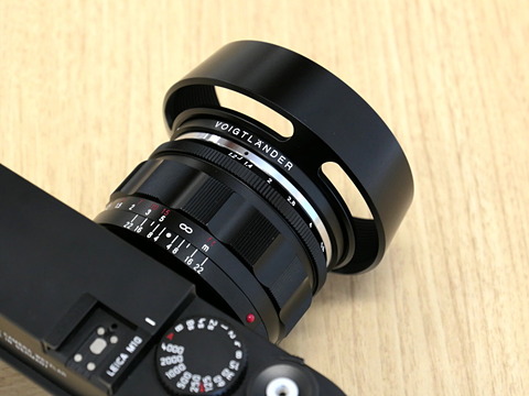 0.7mまで距離計連動する「NOKTON 50mm F1.2 Aspherical VM