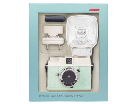 ロモグラフィーDiana Miniにパステルグリーンカラー - デジカメ Watch