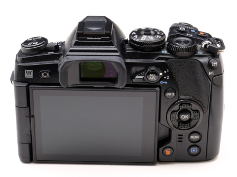 新製品レビュー：OLYMPUS OM-D E-M1 Mark III - デジカメ Watch