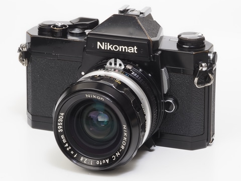 赤城耕一の「アカギカメラ」 第28回：ニコン Z fcがまだ届かないので