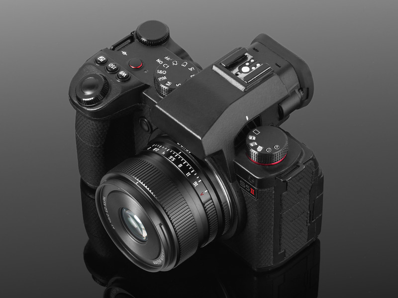 軽量なAF単焦点レンズ「TTArtisan AF 40mm f/2」にLマウント用が追加