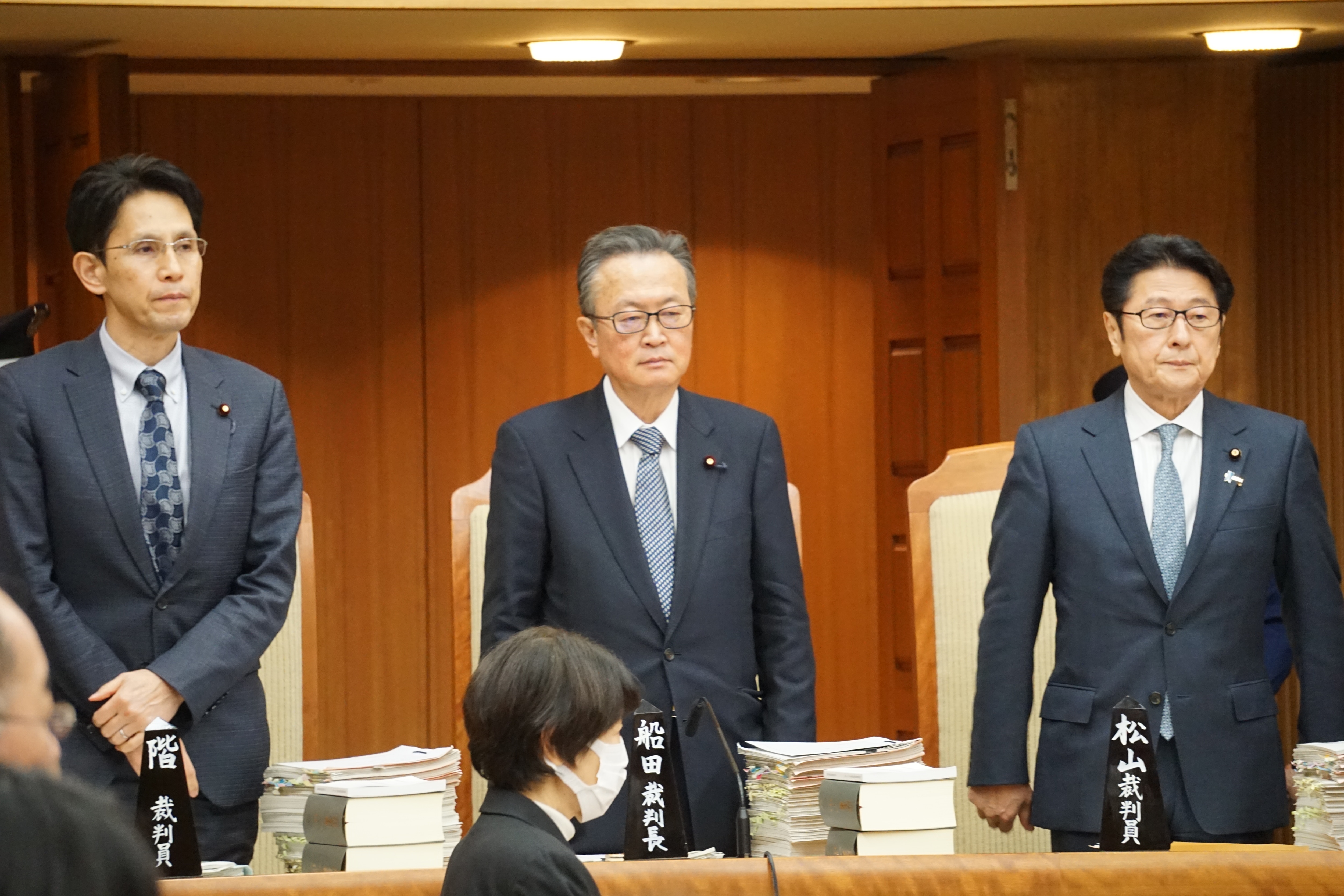 岡口判事の弾劾裁判にみる「制度の欠陥」 裁判員の国会議員、欠席や