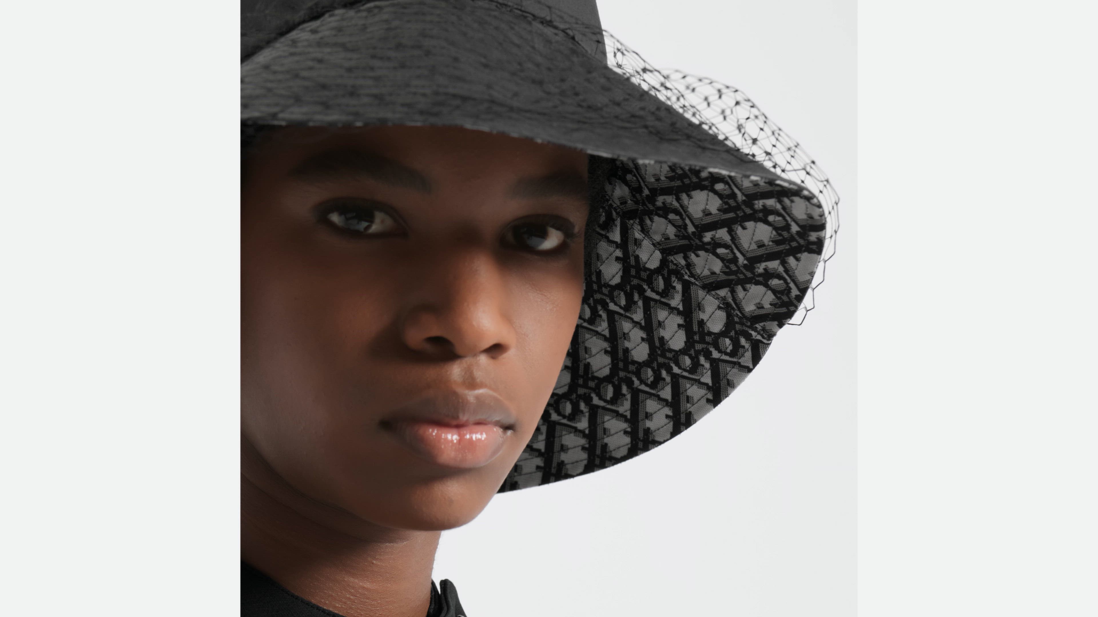 Teddy-D Large Brim Bucket Hat with Veil Black Cotton Blend | DIOR