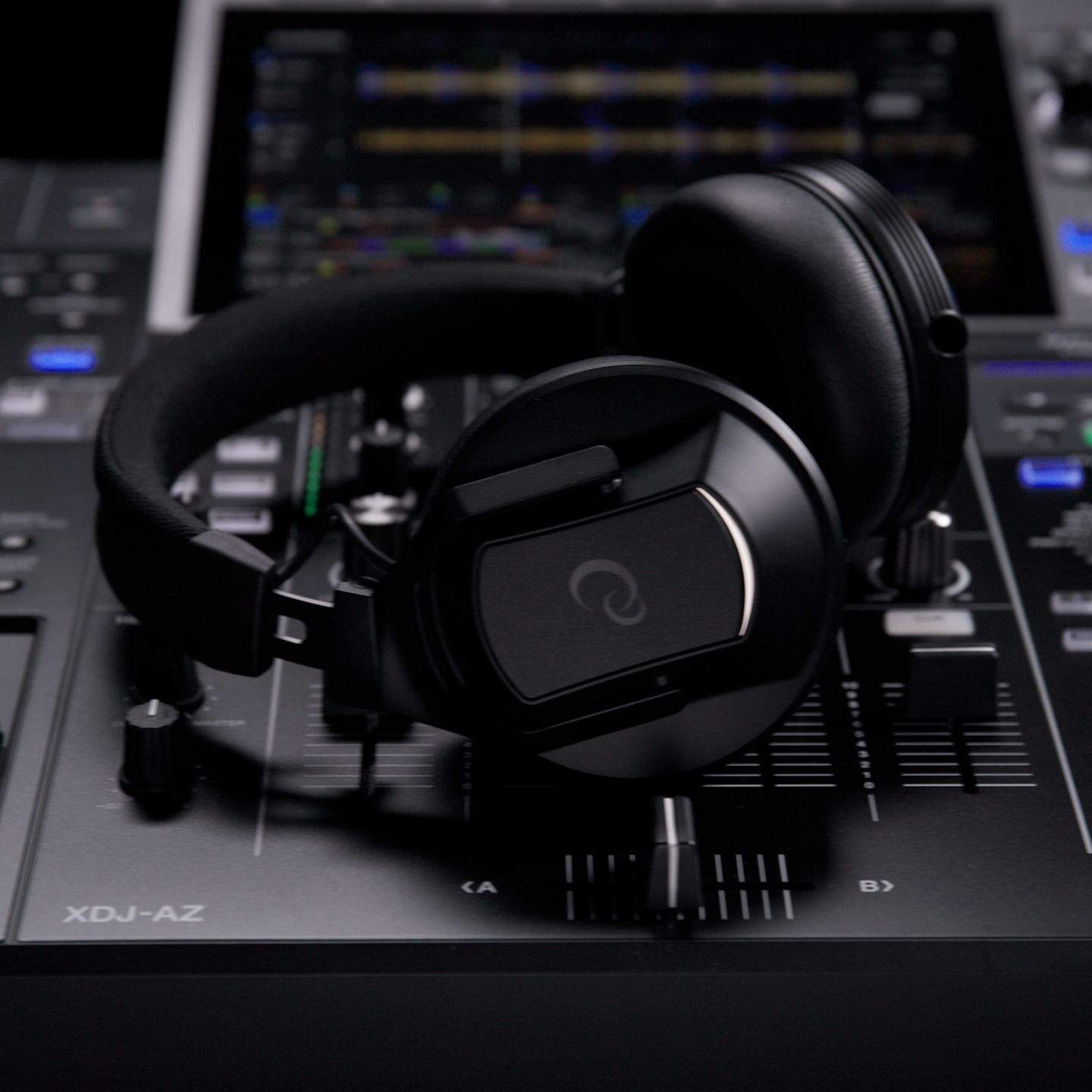 XDJ-AZ - AlphaTheta