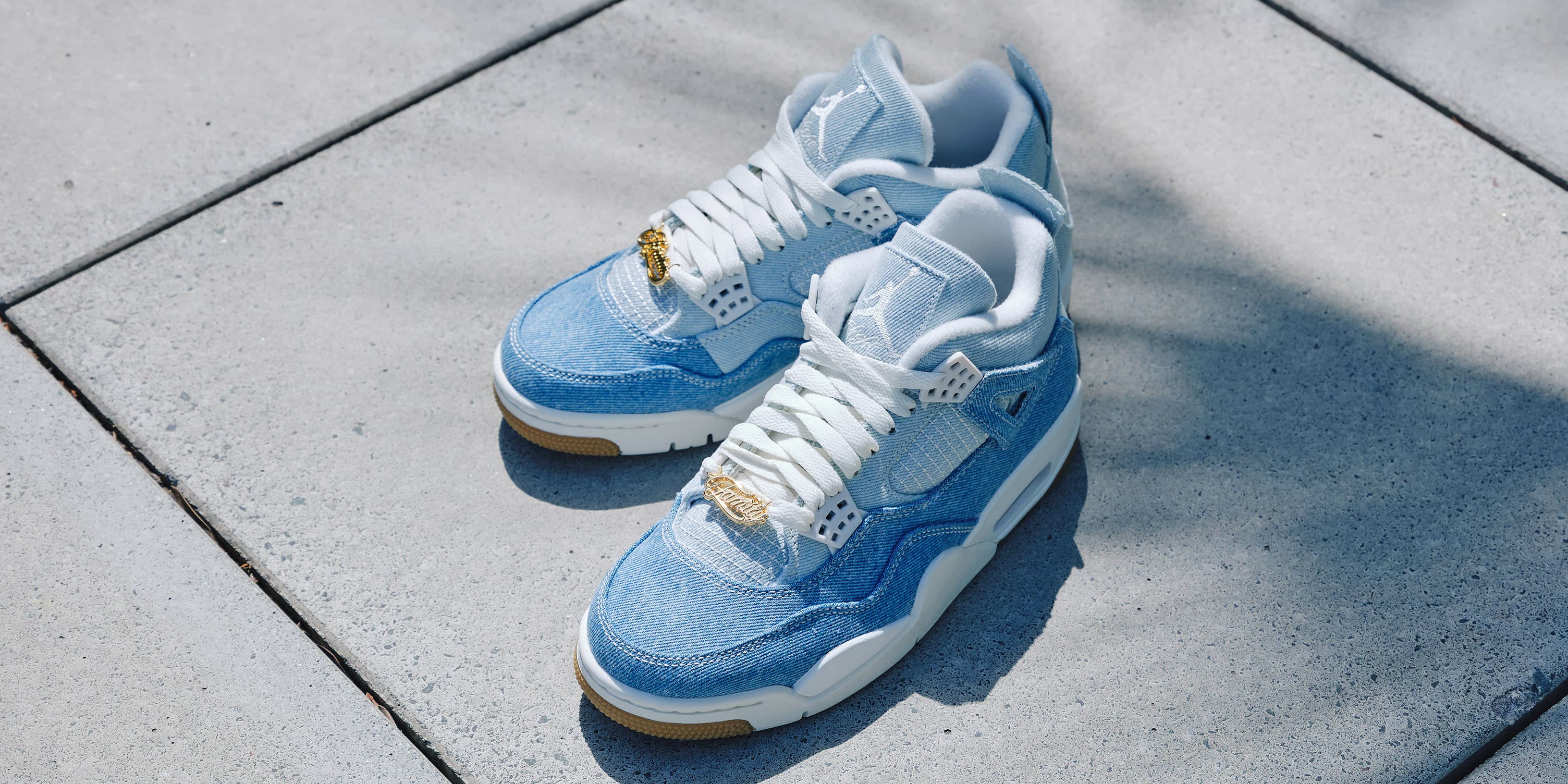 JORDAN BRAND WMNS AIR JORDAN 4 RETRO TEX | atmos（アトモス） 公式