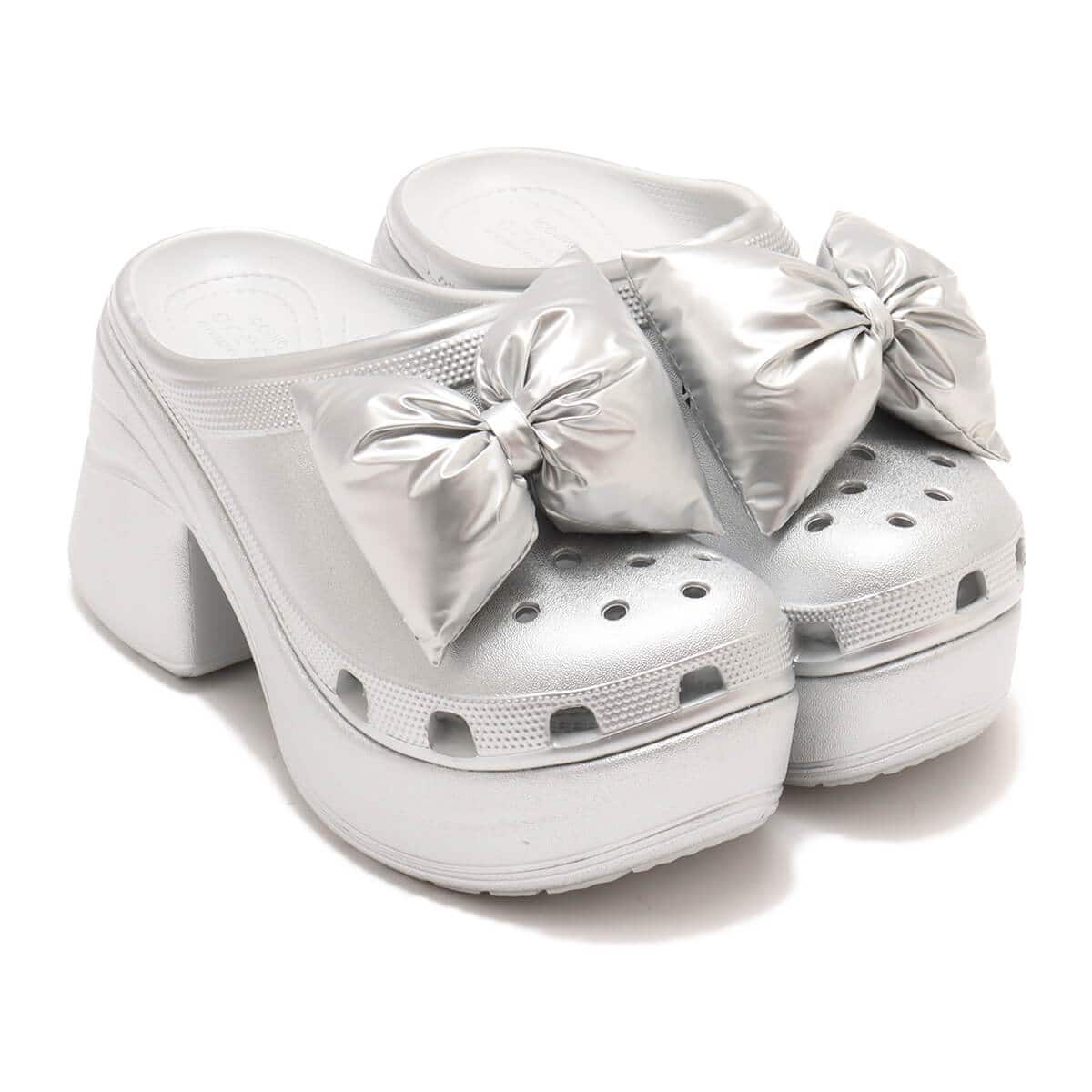 crocs Siren Metallic Bow Clog Silver Metallic （クロックス