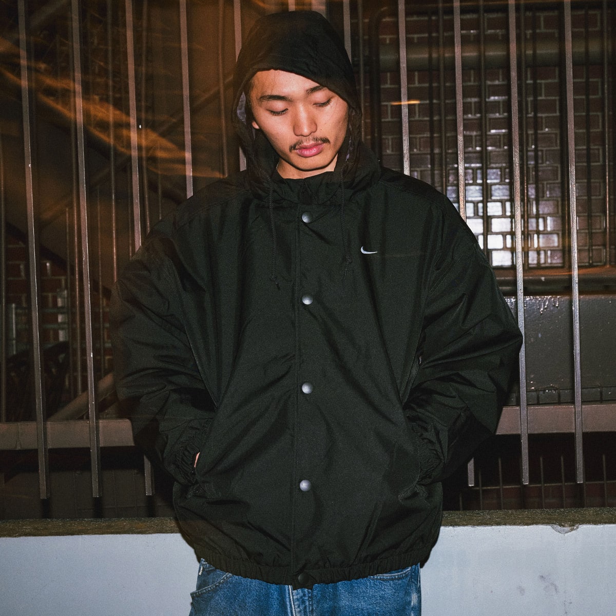 NIKE AS M NK SOLO SWSH PUFFER BLACK/WHITE 23HO-I（ナイキ ソロ