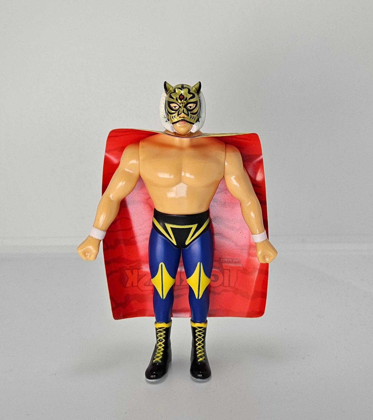 THE FIRST TIGER MASK - SOFUBI PRO WRESTLING SERIES 3 FIGURE | JUNK