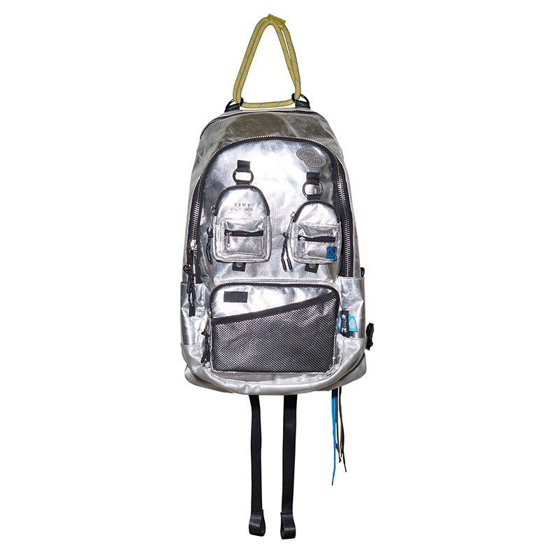 PREMIUM会員限定】バックパック(Limited Silver) - ZUTOMAYO MART