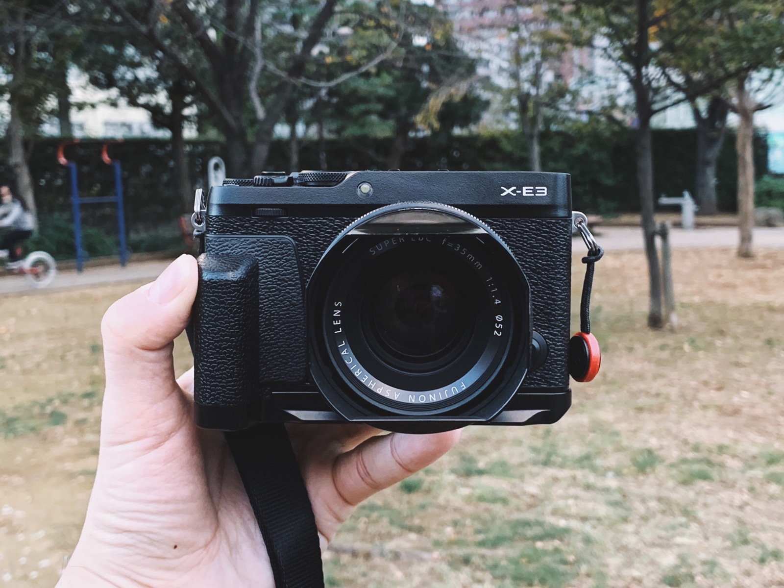 小ささ」のフラッグシップ。富士フイルムX-E3がめっちゃ好き
