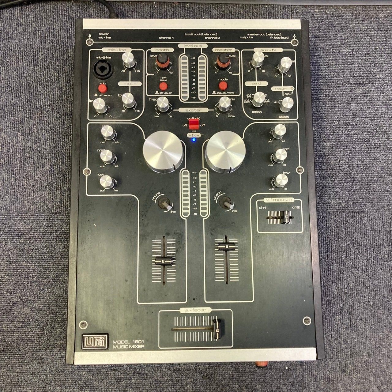 Urei 1601S ミキサー