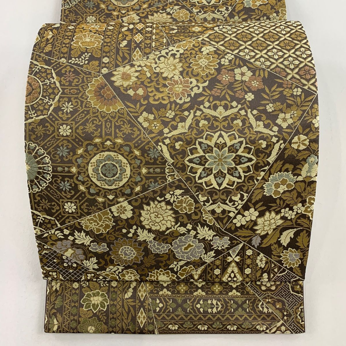 古伊万里、『染錦草花紋蓋物』、6客、銘「吉祥」有、箱無 古伊万里