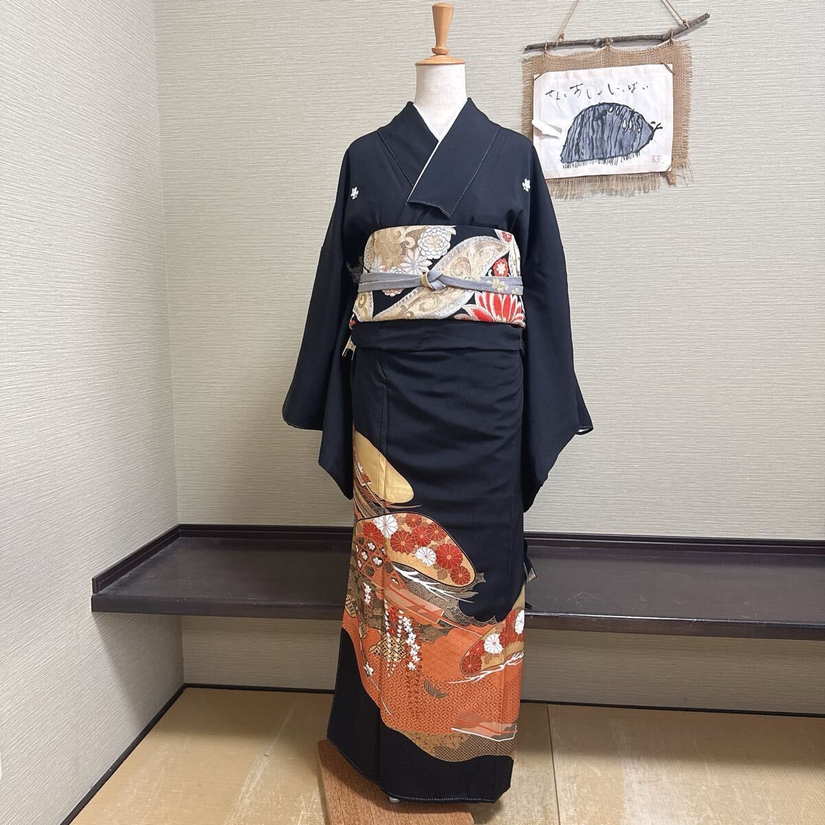 き554】黒留袖＋長襦袢セット◇未使用・五つ紋・比翼仕立て◇展示品