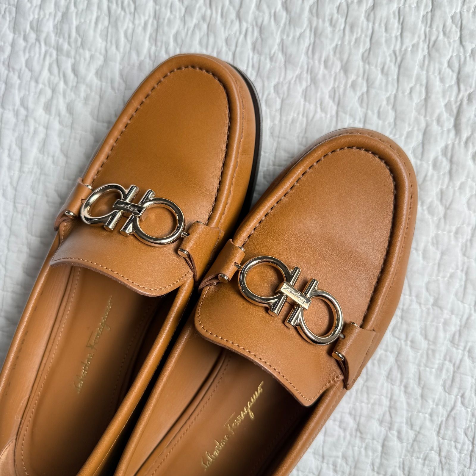 極美品 SalvatoreFerragamo サルヴァトーレフェラガモ ROLO ダブル
