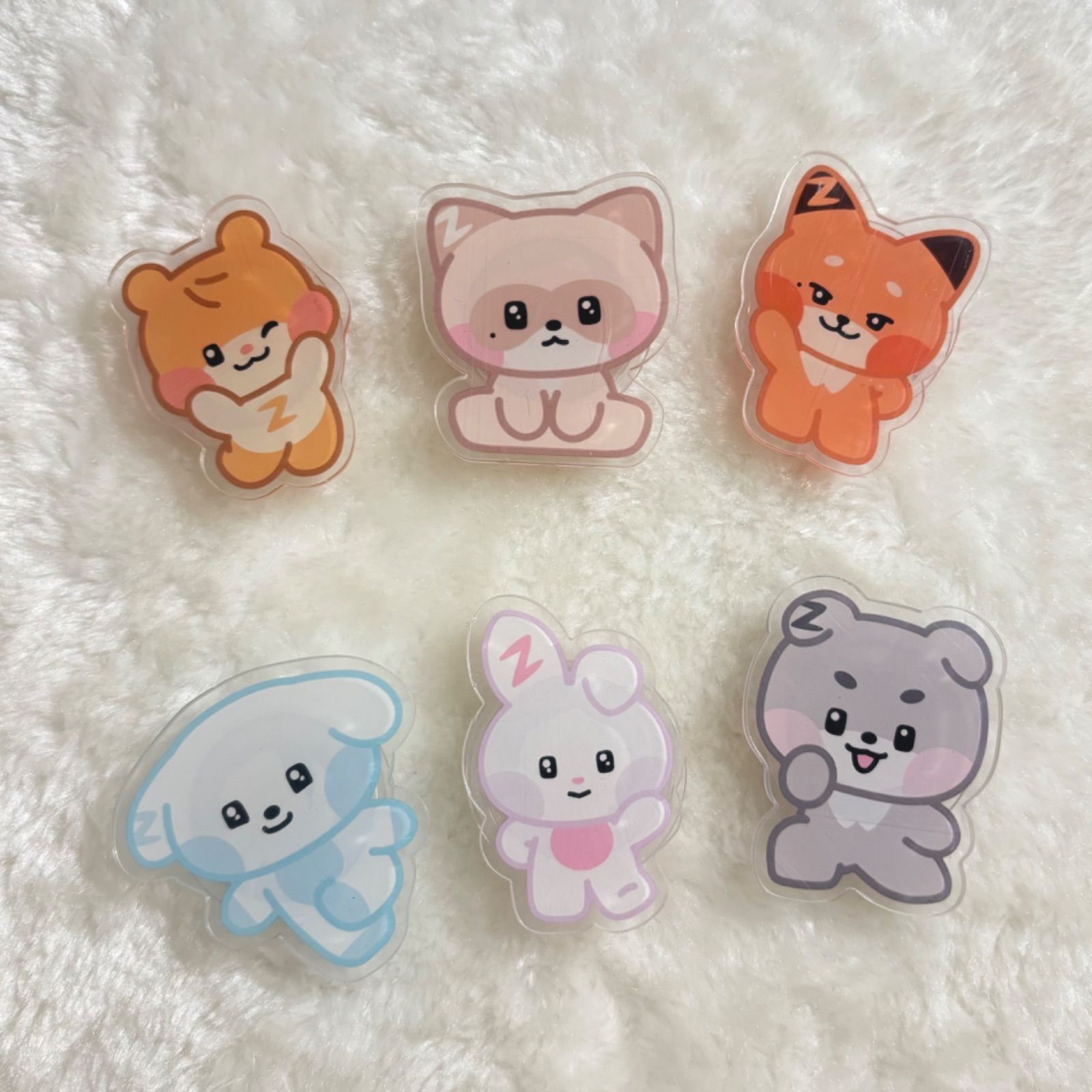 最後の入荷☆zeroni スマホグリップ ゼベワン ビニニ ハニニ チュニ二