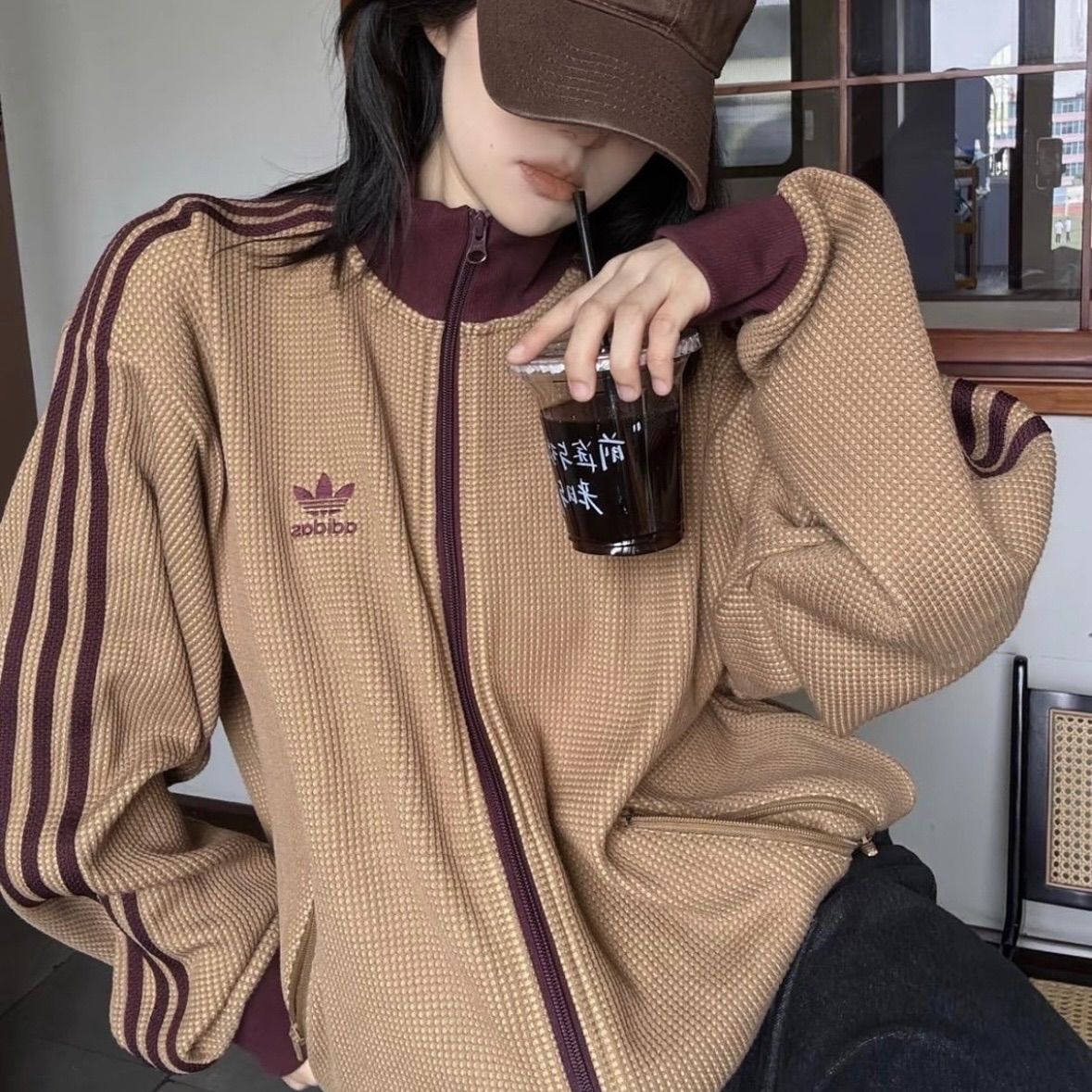 海外限定カラー2XL⭐️adidas ワッフル ニットトラックトップ ブラウン