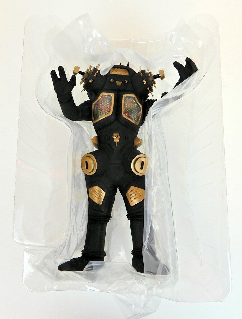 CCP 1/6特撮シリーズ 宇宙ロボット キングジョー ブラック&ゴールド