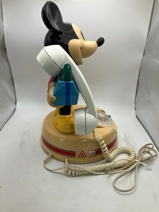 激レア】 レトロ ミッキーマウス ダイヤル式 電話機 - メルカリ