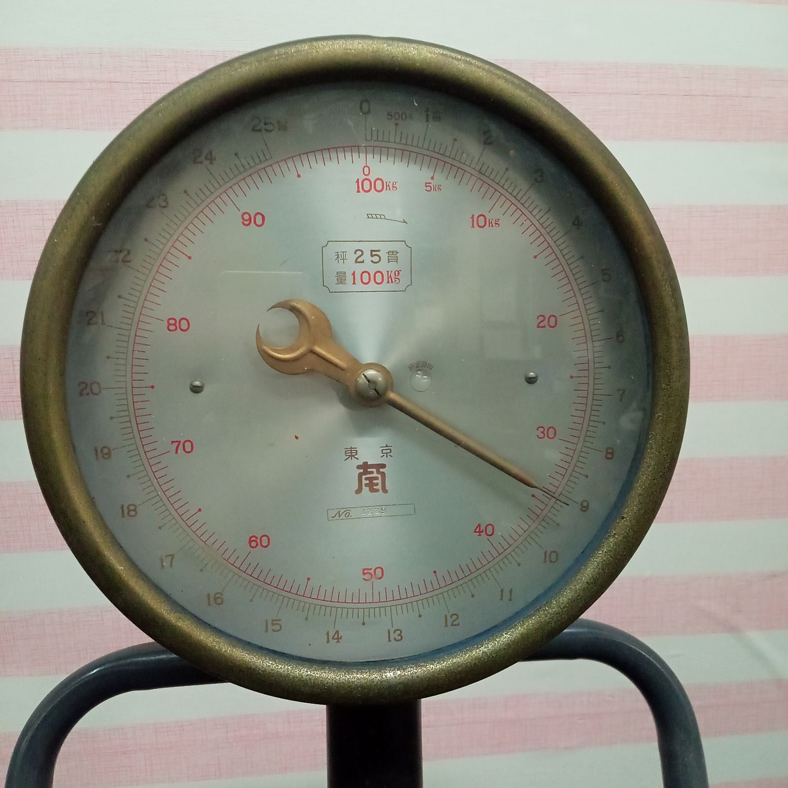 ◯ 体重計 昭和レトロ 鉄製 体重計 ジャンク アンティーク - メルカリ
