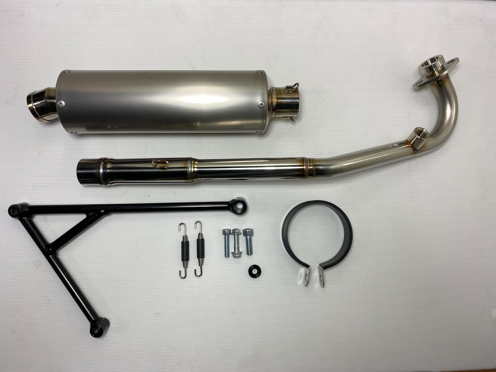 公式 ガレージ バル シグナスX ボアップ対応マフラー - メルカリ