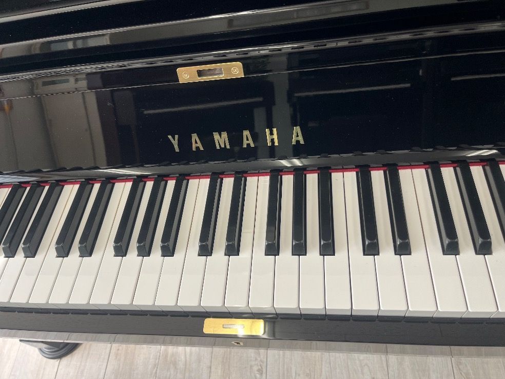 ☆76412【アップライトピアノ】YAMAHA UX50Bl - メルカリ