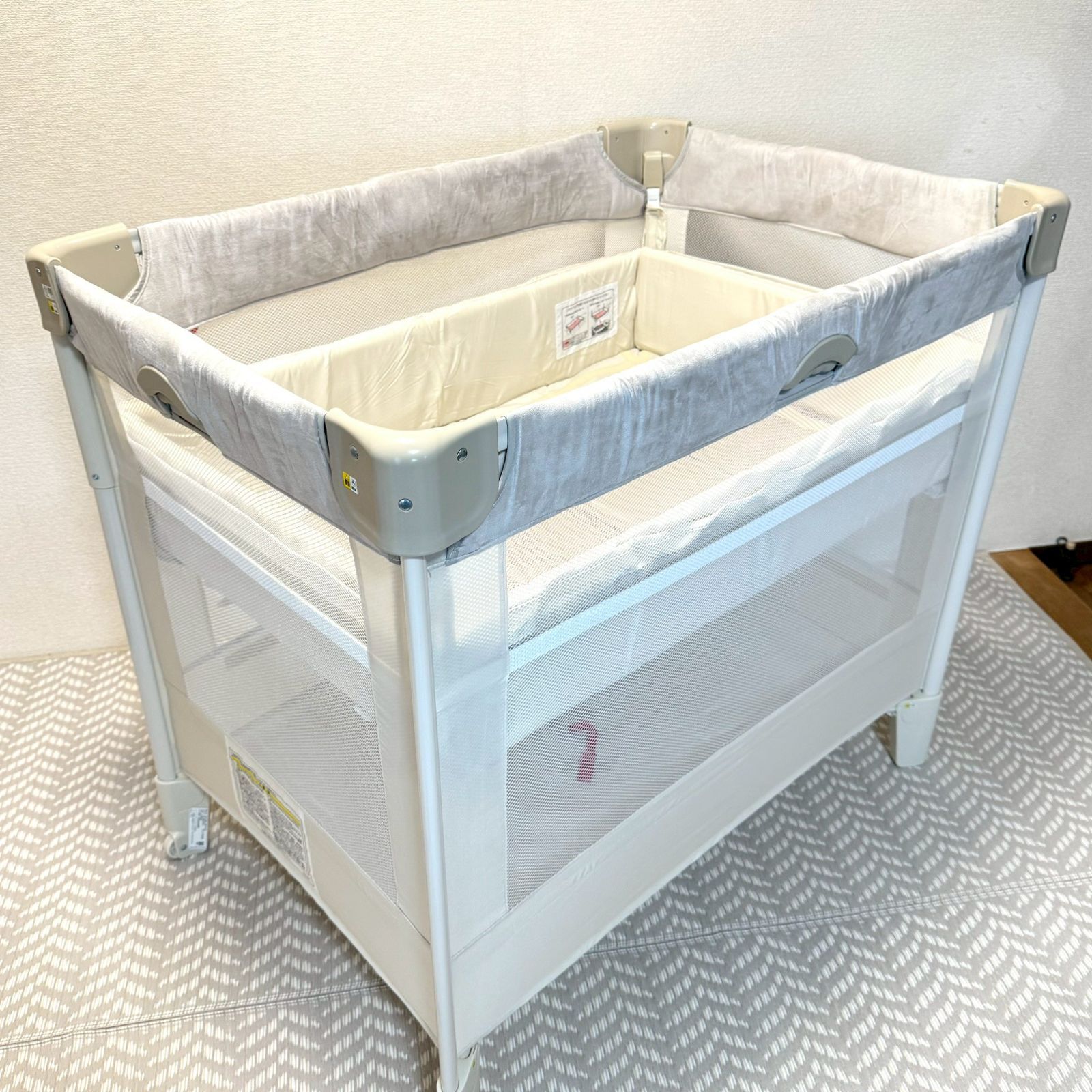 アップリカ ベビーベッド ココネルエアー ホワイトベージュ アップリカ