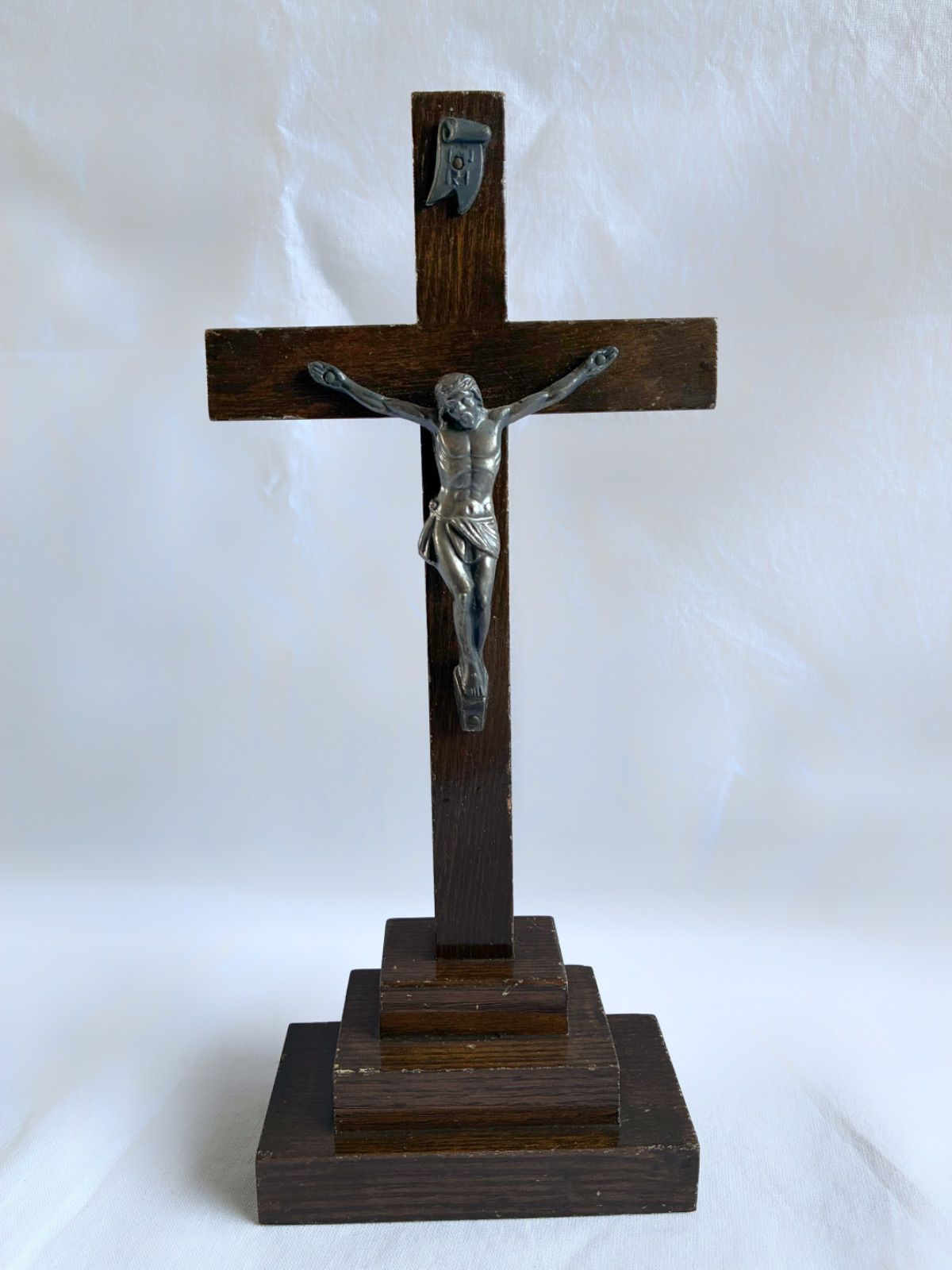 23.5cm】十字架 イエス像 キリスト 木製 クロス ✝️ - メルカリ