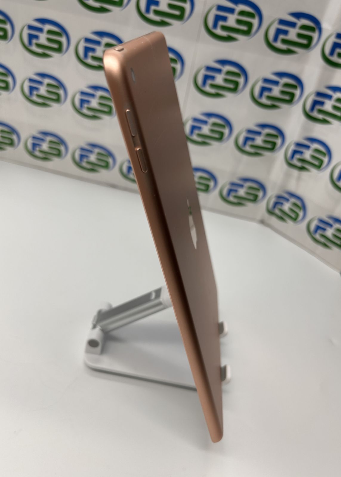 iPad 第6世代 Wi-Fi 128GB ゴールド MRJP2J/A A1893 アイパッド iPad6