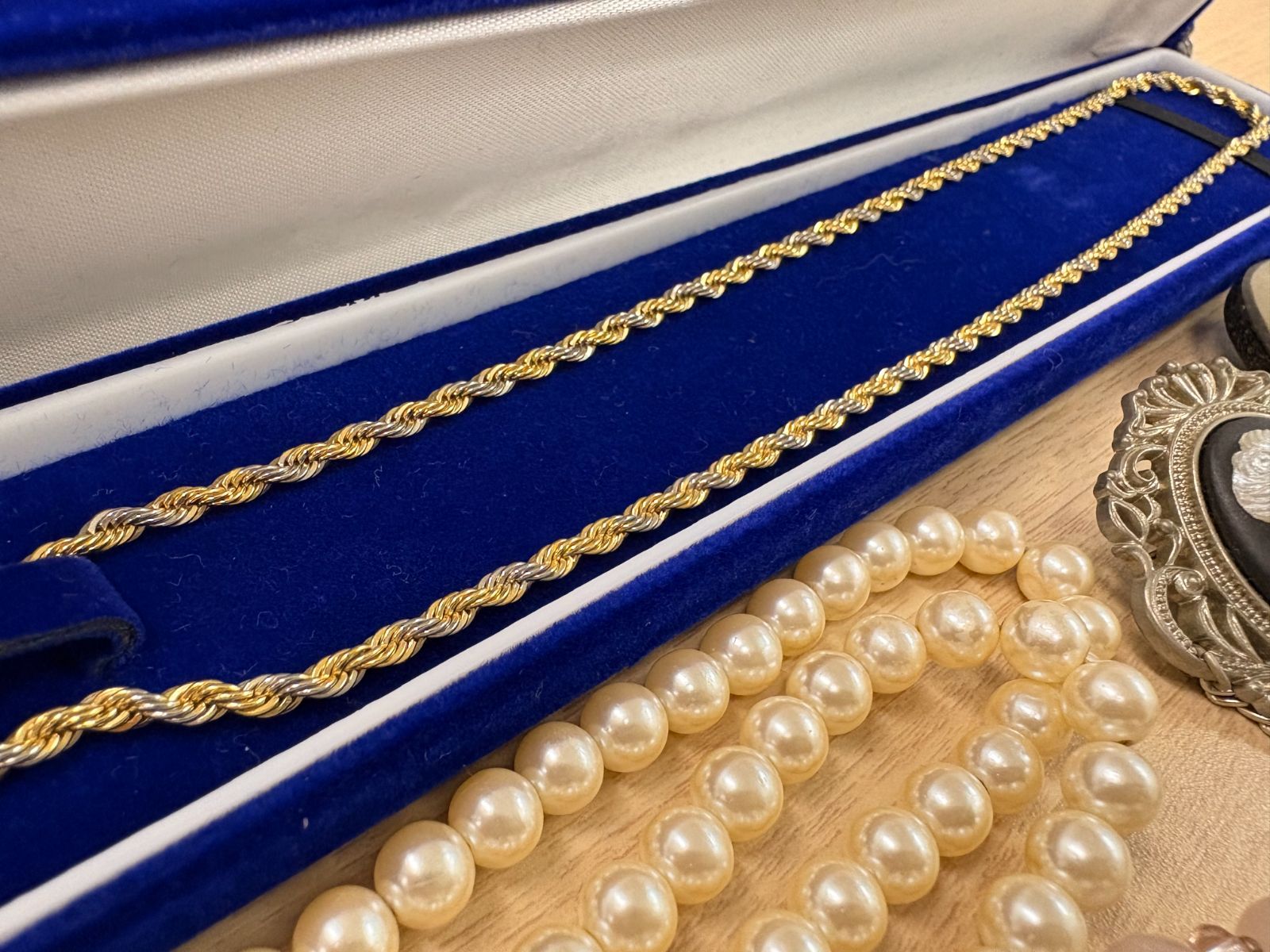 遺品整理・まとめ売り】アクセサリー ジュエリー ネックレス - メルカリ