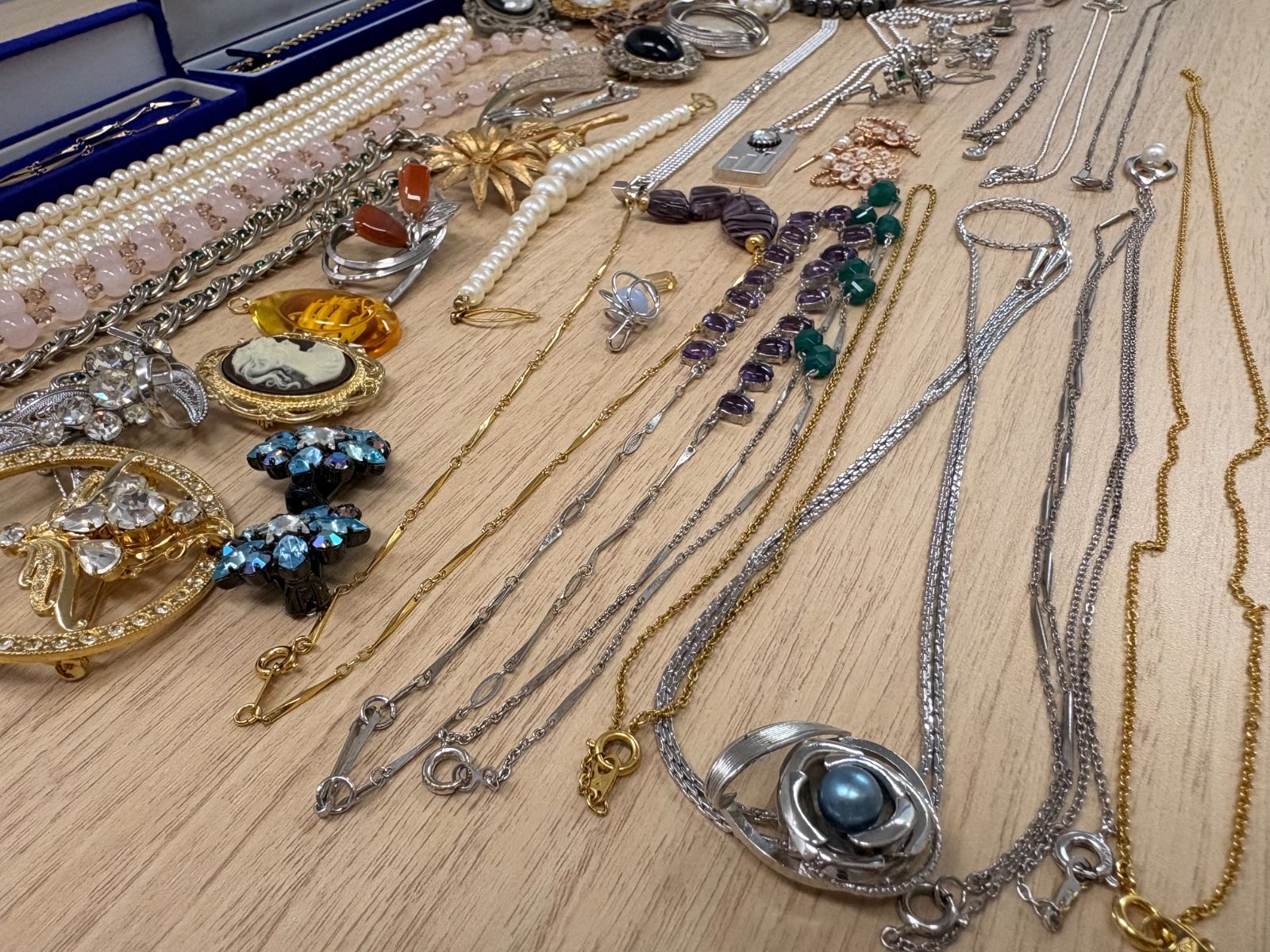 遺品整理・まとめ売り】アクセサリー ジュエリー ネックレス - メルカリ
