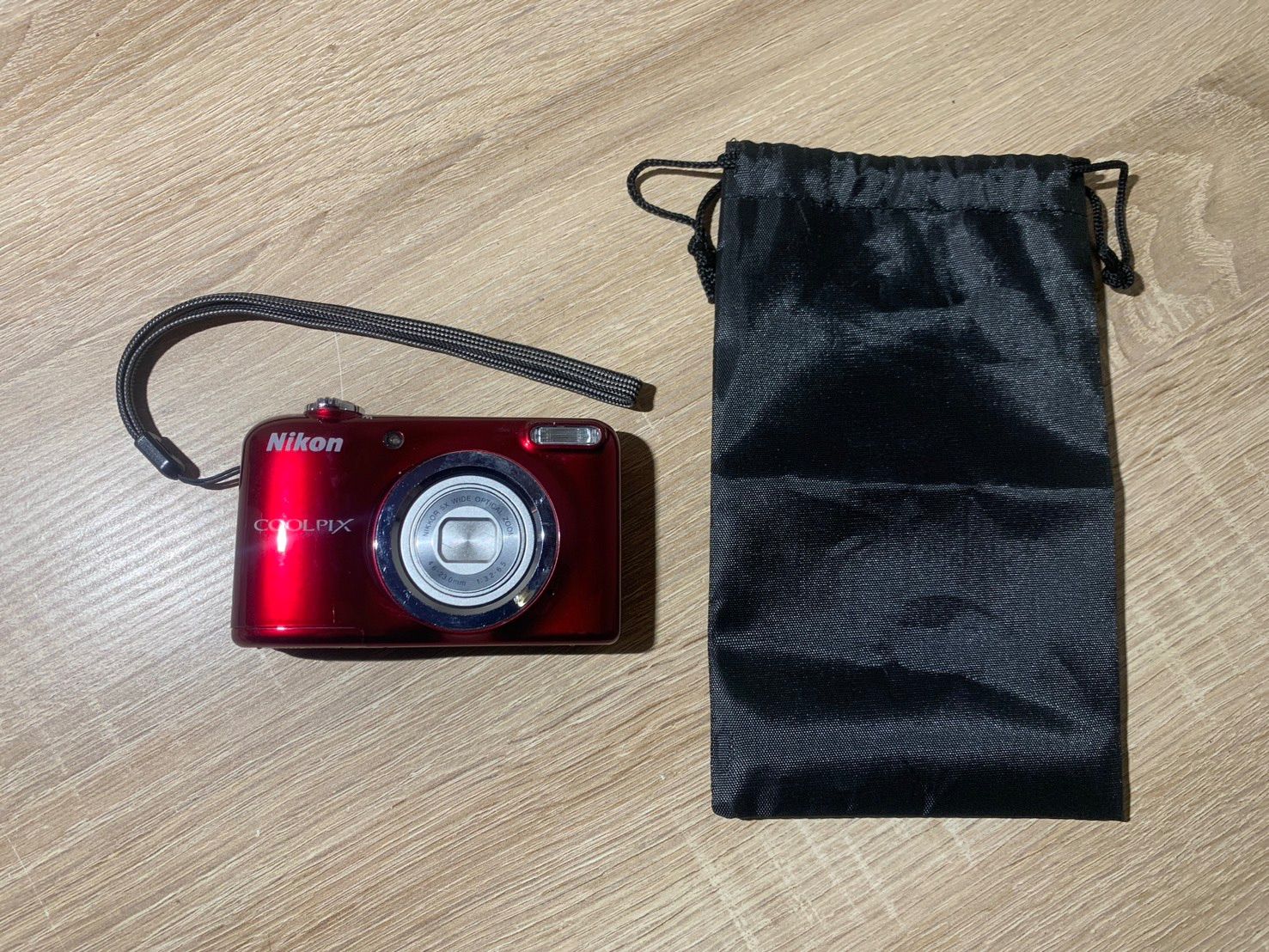 8494 Nikon COOLPIX A10 レッド デジカメ 動作確認済み - メルカリ