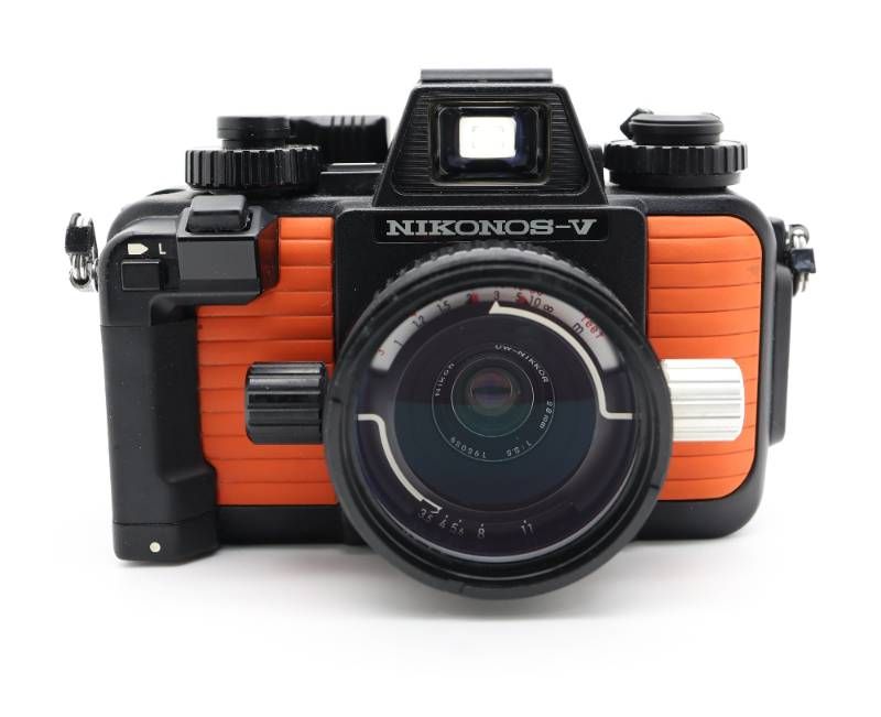 □完動品 Nikon NIKONOS-V 水中フィルムカメラ - メルカリ