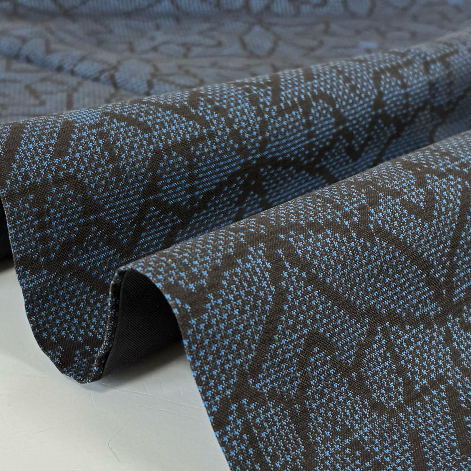 本場大島紬 裄67 正絹 泥藍染め 一元式 七宝繋ぎ 袷 着物 MK-4063