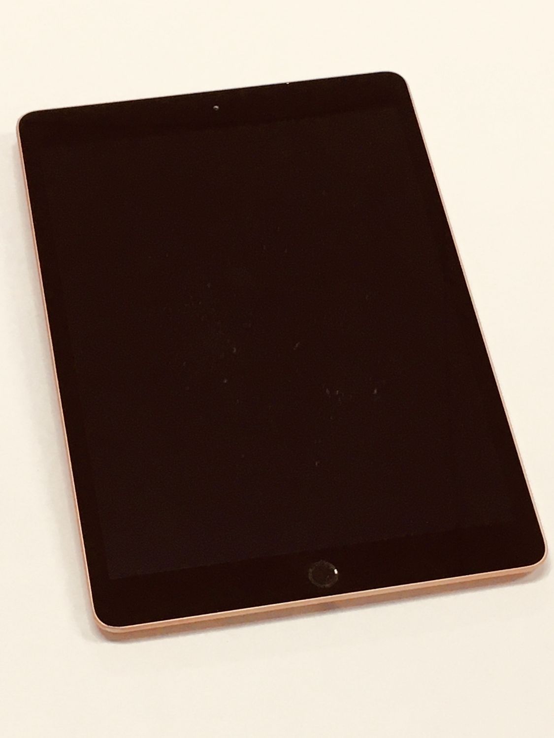 電池84％ Apple iPad 第7世代 Wi-Fi 128GB ゴールド【動作確認・初期化