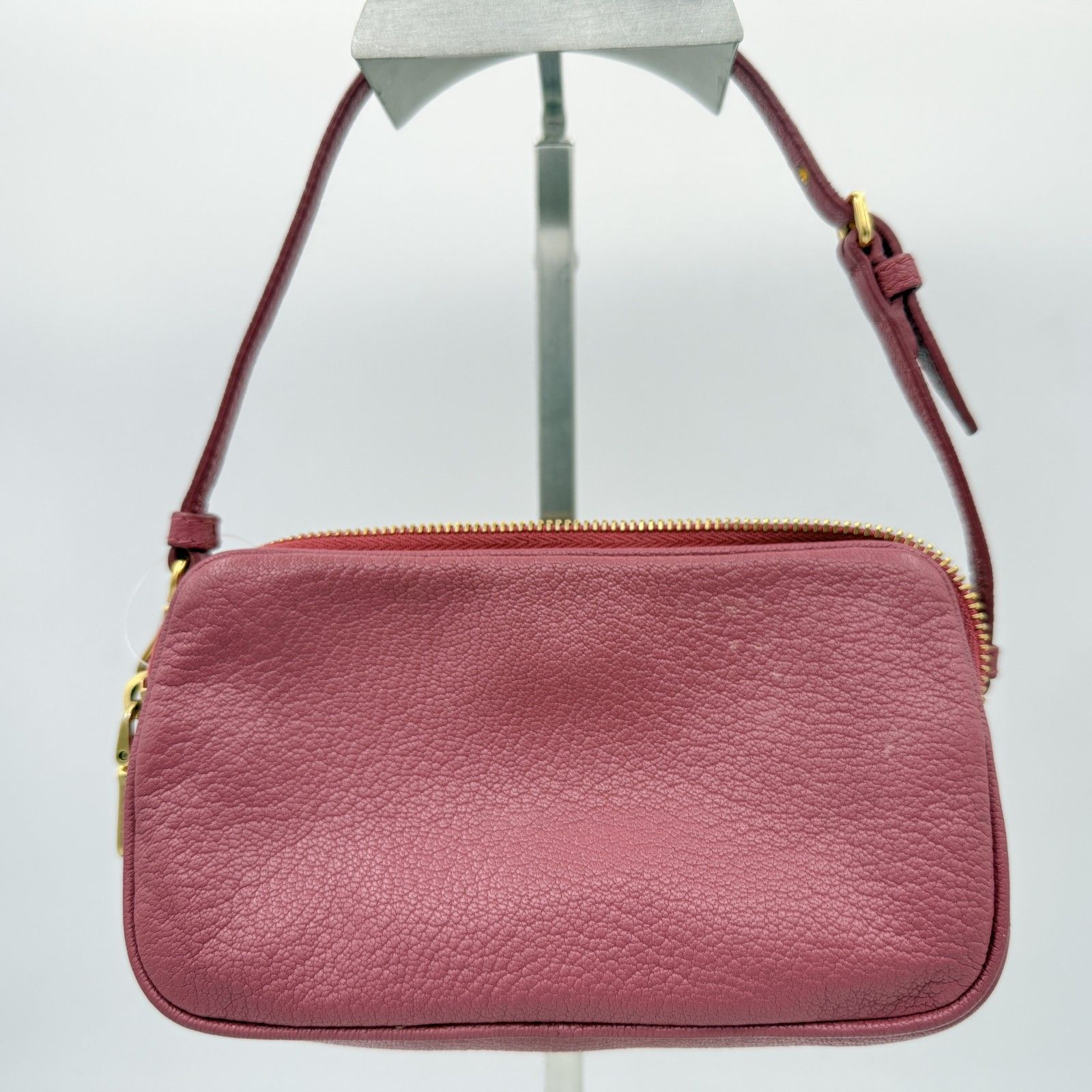 MIUMIU（ミュウミュウ）マドラス ショルダーバッグ ピンク レザー