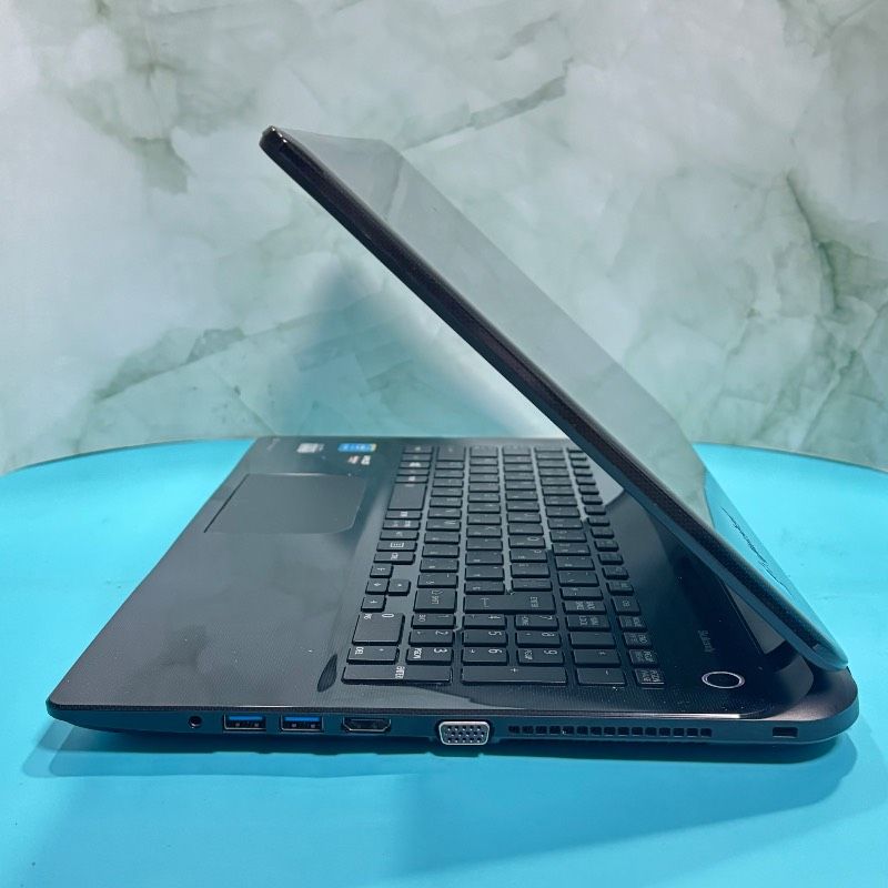 爆速第5世代Core i7✨バッテリー〇✨東芝ノートパソコン✨メモリ8GB