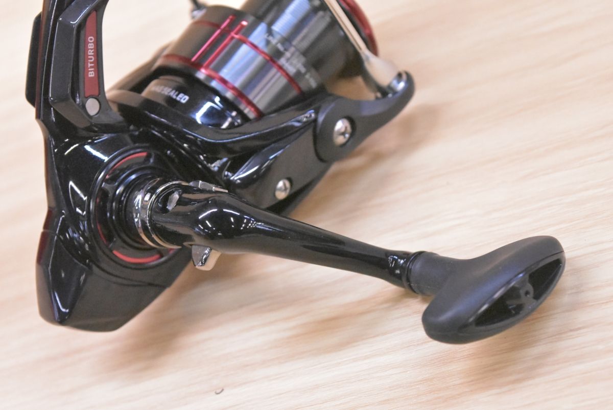 ダイワ 19 シグナス 2500LBD DAIWA CYGNUS レバーブレーキ 磯釣り グレ