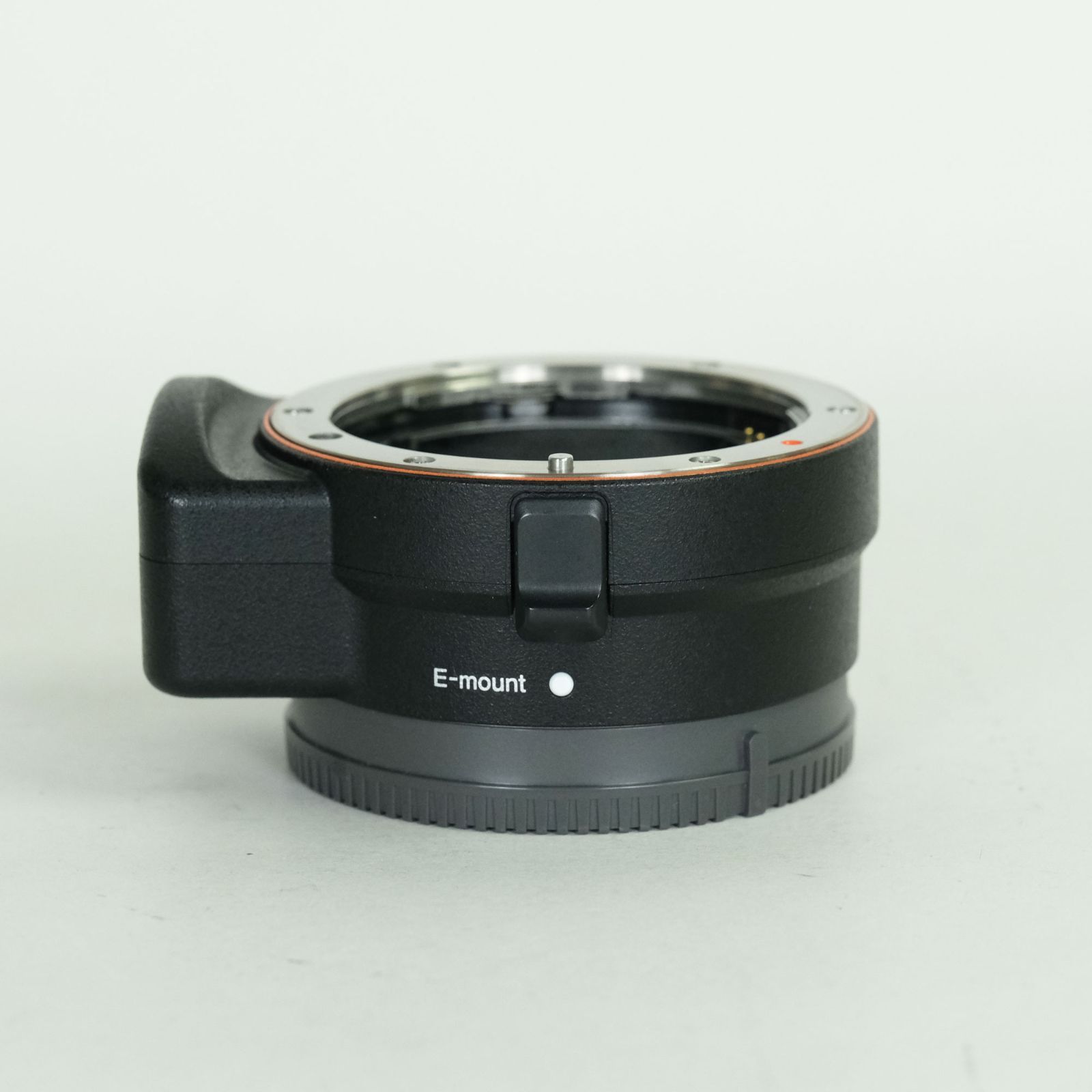 美品] SONY マウントアダプター LA-EA3 ソニーαレンズ/ソニーEボディ用