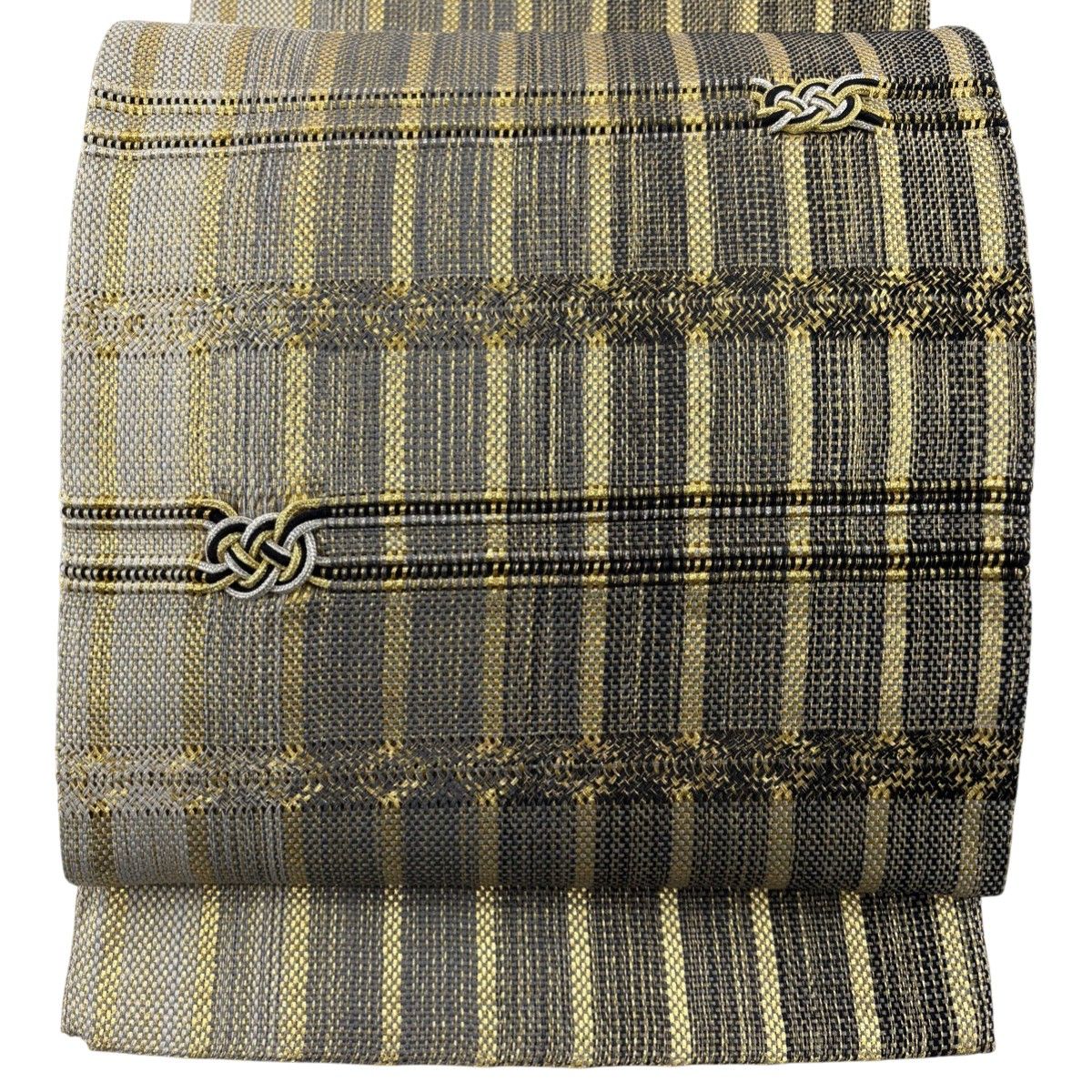 袋帯 秀品 紐 縞 金銀糸 灰色 お太鼓柄 正絹 【中古】 - メルカリ