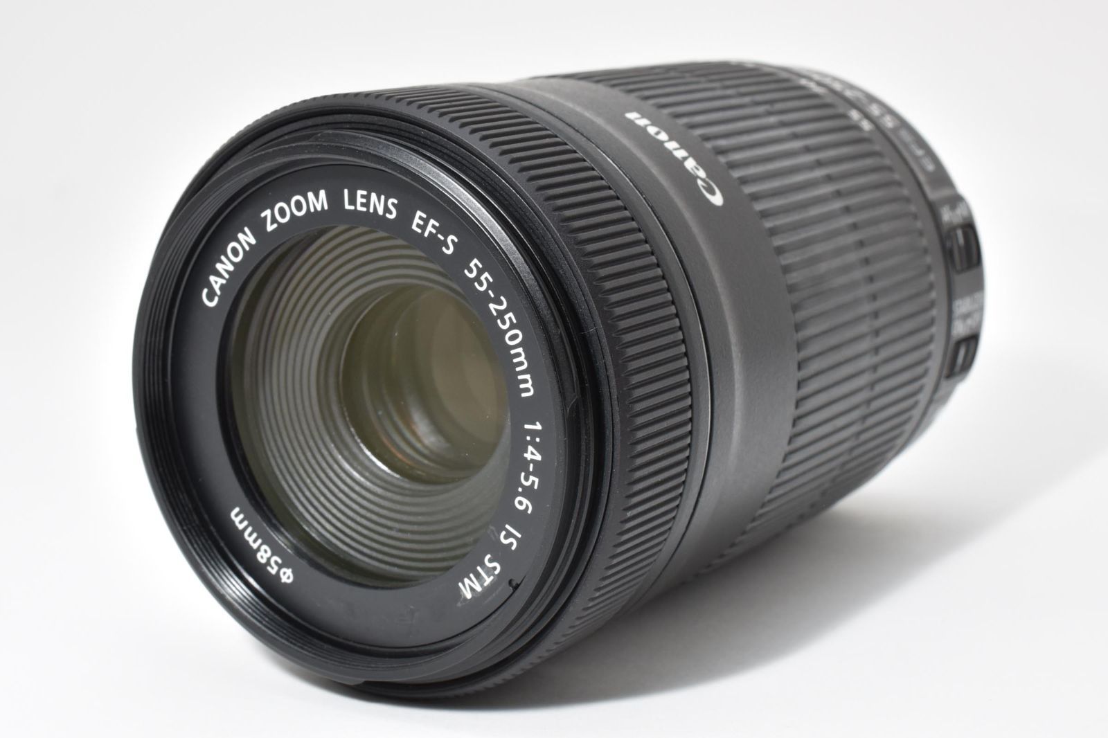 美品・神レンズ】Canon EF-S 55-250mm F4-5.6 IS STM 望遠ズーム 本体