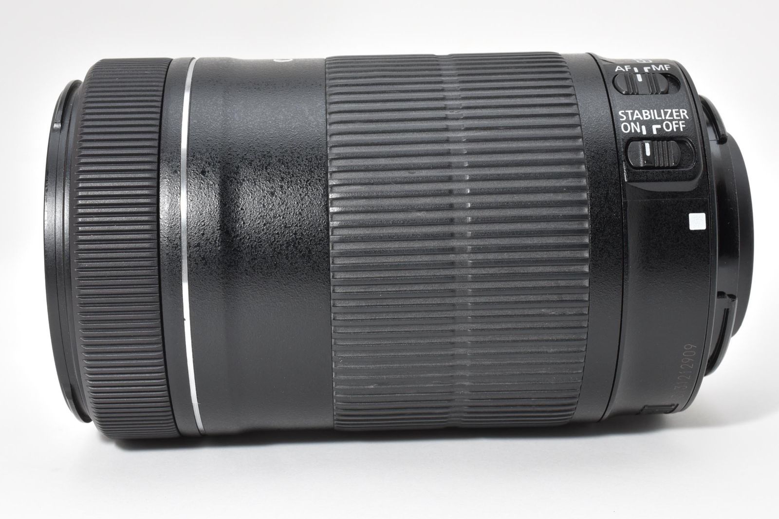 美品・神レンズ】Canon EF-S 55-250mm F4-5.6 IS STM 望遠ズーム 本体